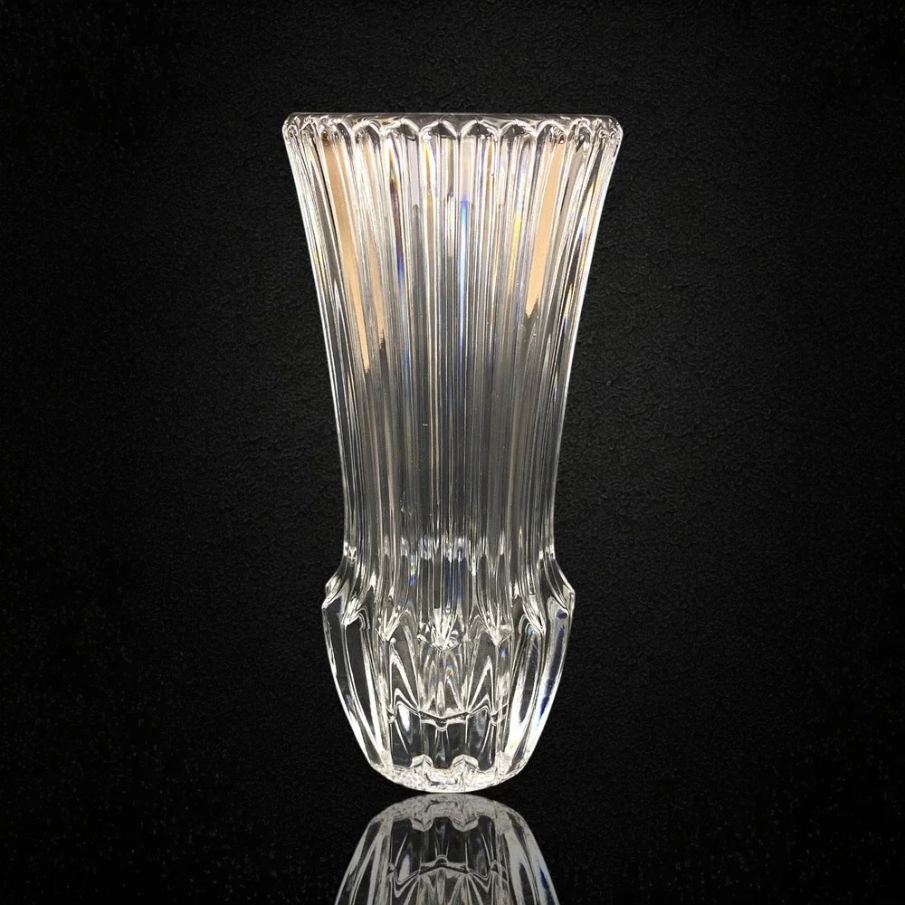 Avon Seasons Greetings Bud Vase 1977 Clear Pressed Glass Christmas‎ or Anytime